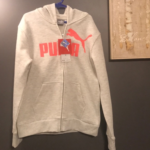 🗣FINAL SALE 👀 NWT Girls Puma Hooded Sweater - Picture 2 of 5